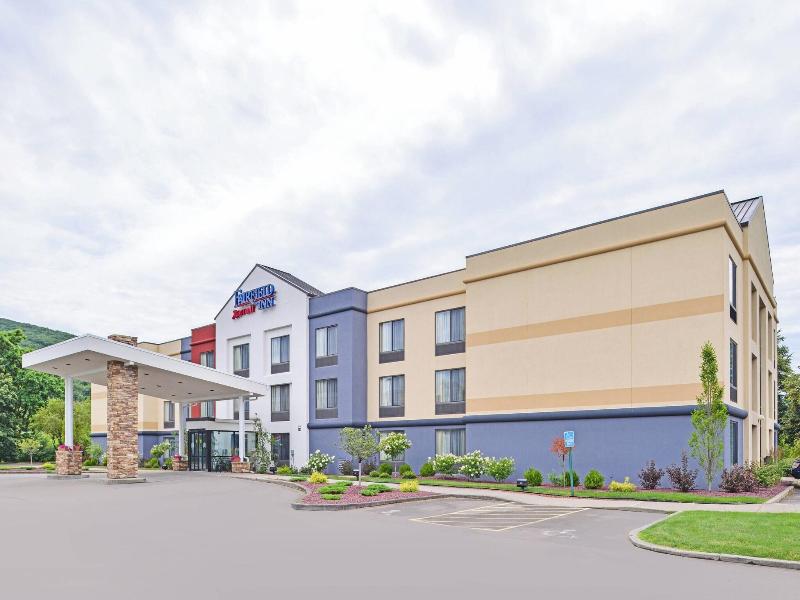 Fairfield Inn Marriott Corning image