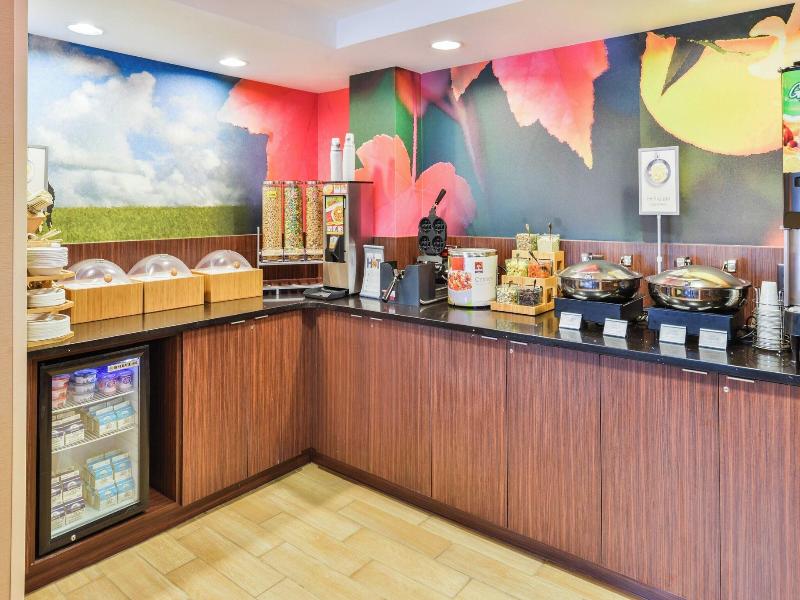Fairfield Inn Marriott Corning image