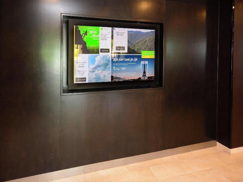 Courtyard By Marriott Beckley