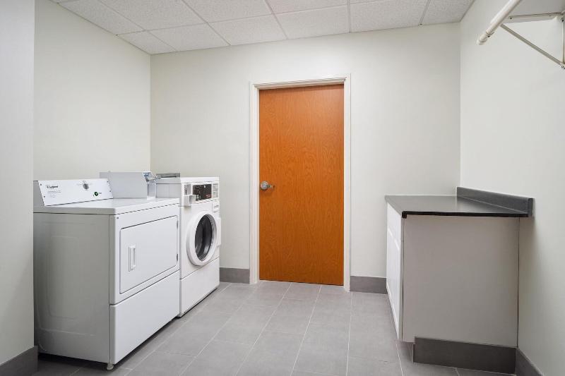Fairfield Inn & Suites By Marriott Auburn Opelika image