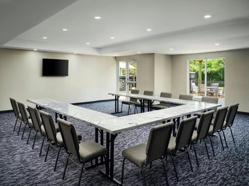 Fairfield Inn & Suites By Marriott Auburn Opelika image
