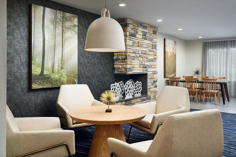 Fairfield Inn & Suites By Marriott Auburn Opelika image