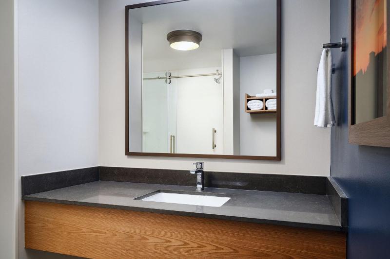 Fairfield Inn & Suites By Marriott Auburn Opelika image