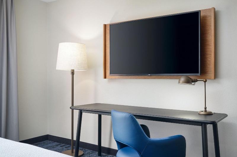 Fairfield Inn & Suites By Marriott Auburn Opelika image