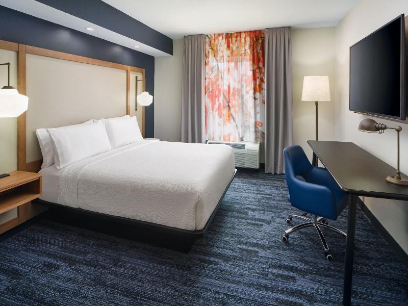 Fairfield Inn & Suites By Marriott Auburn Opelika image