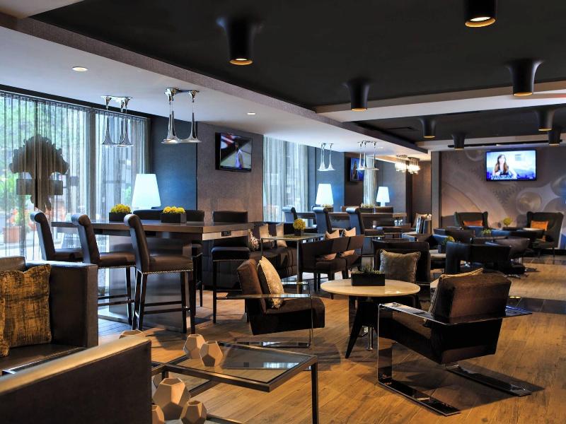 Renaissance Cincinnati Downtown Hotel image