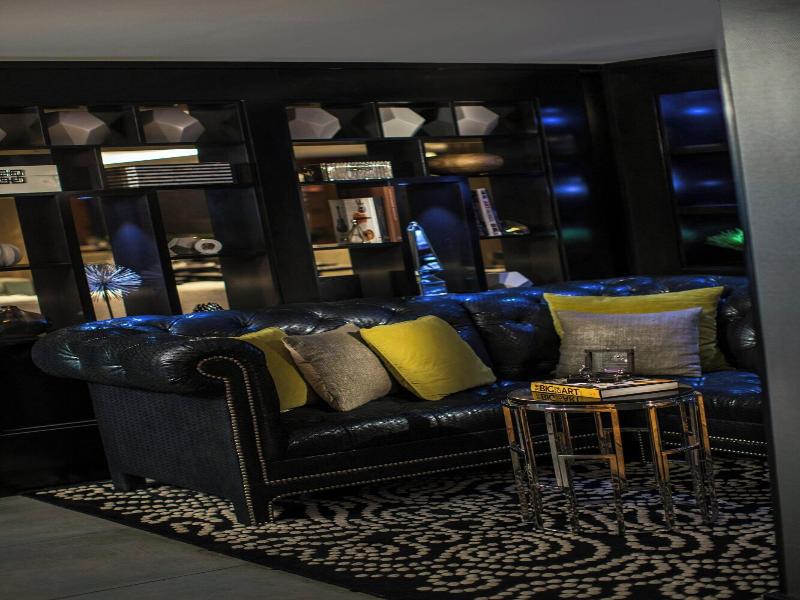Renaissance Cincinnati Downtown Hotel image