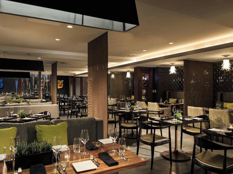 Renaissance Cincinnati Downtown Hotel image