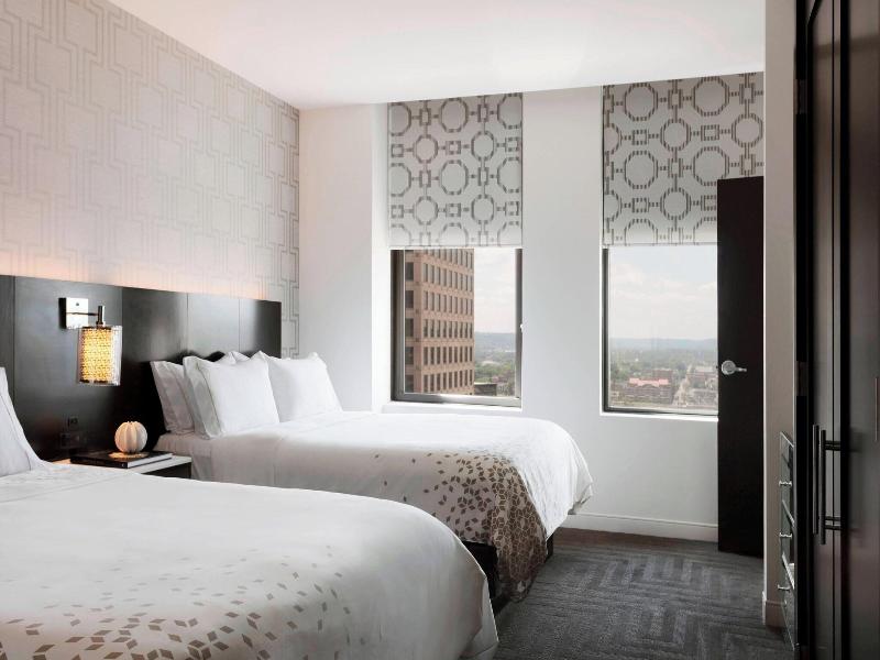 Renaissance Cincinnati Downtown Hotel image