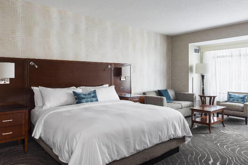 Marriott Rochester Mayo Clinic image