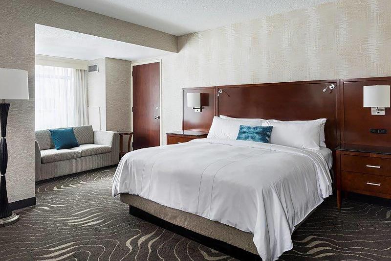Marriott Rochester Mayo Clinic image