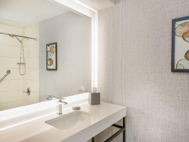 Marriott Rochester Mayo Clinic image