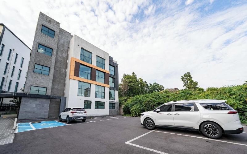 Sunrise Hotel Jeju image