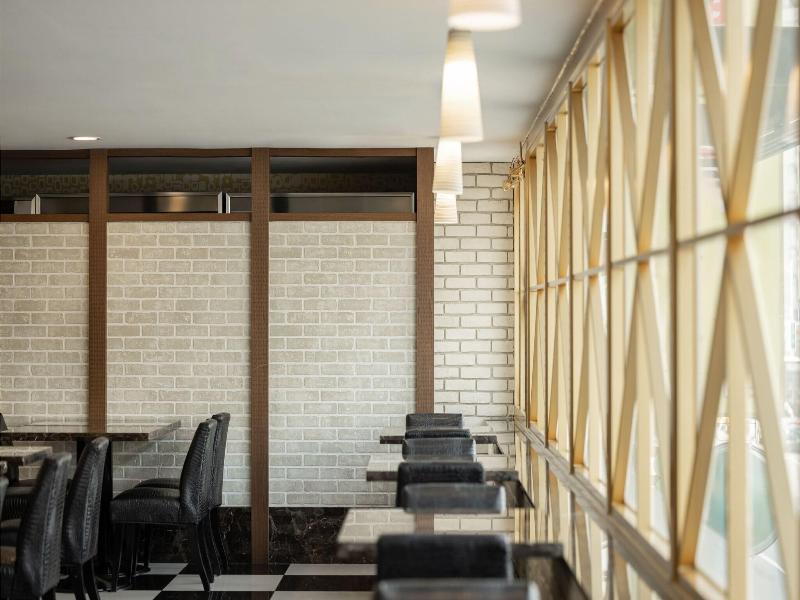 Kindness Hotel-Houyi Jiuru image