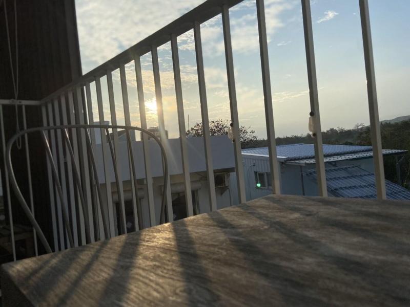Orange Moon Inn image