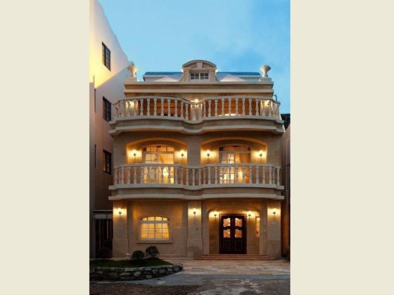 Brittany Hotel image