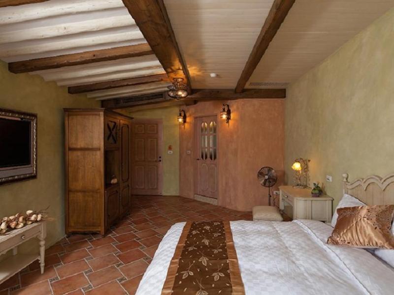 Brittany Hotel image