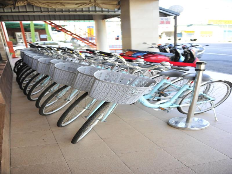 The Riverside Hotel Hengchun image