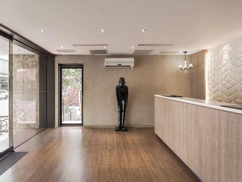 The Riverside Hotel Hengchun image