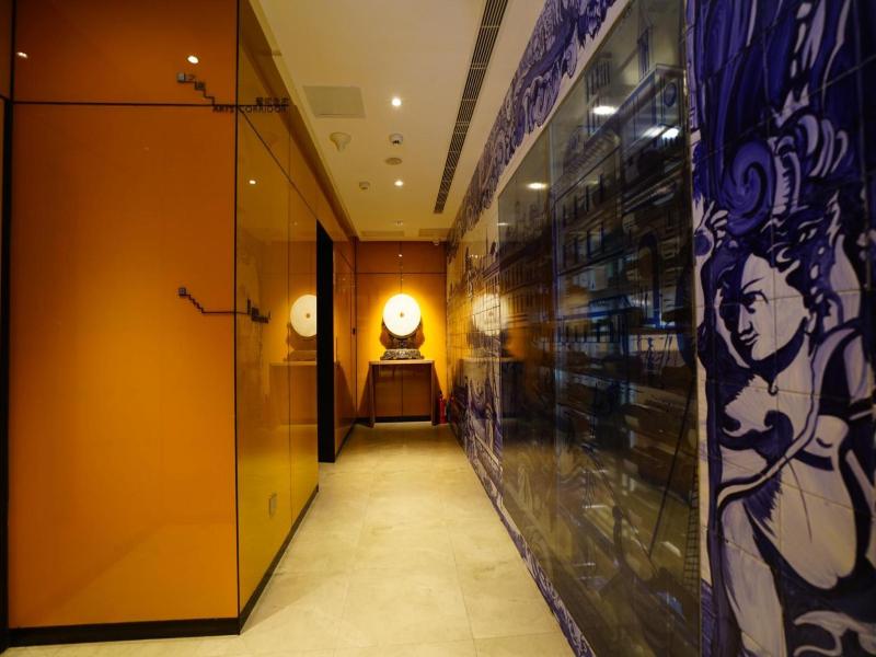 IFU Hotel image