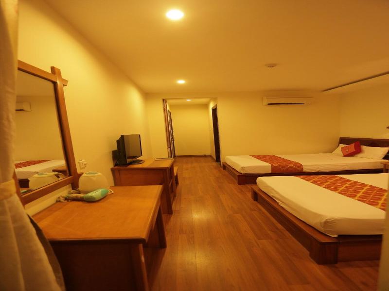 Golden Sea Hotel Nha Trang image