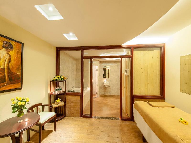 Muong Thanh Grand Nha Trang Hotel image