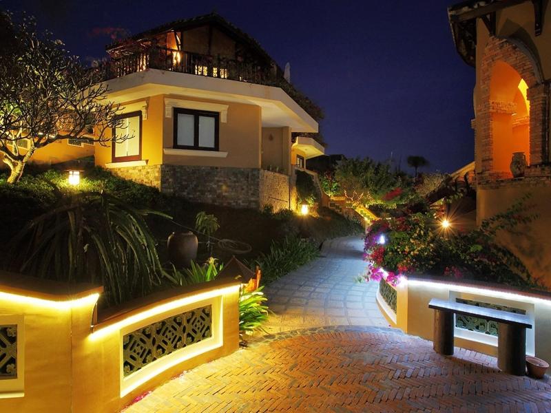 Poshanu Resort image