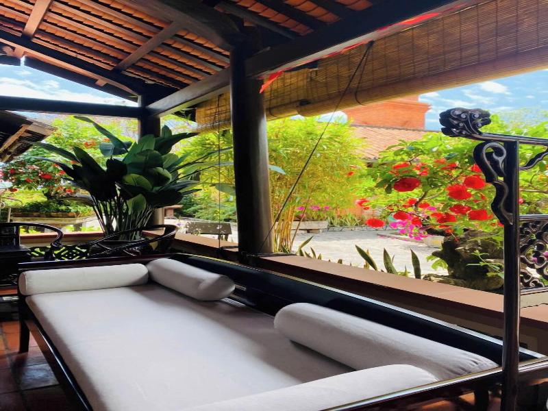 Poshanu Resort image