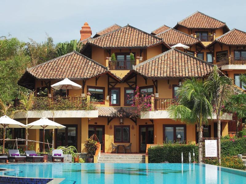 Poshanu Resort image