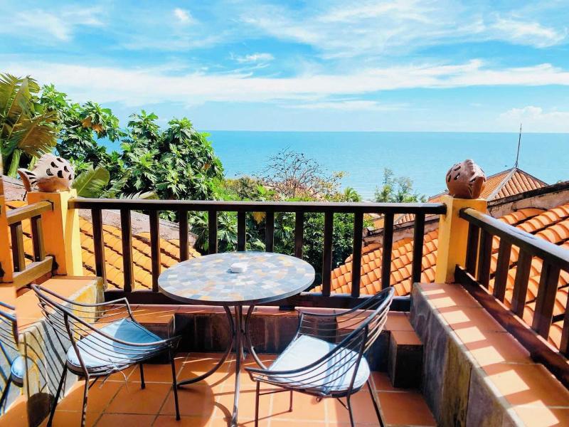 Poshanu Resort image