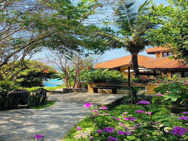 Poshanu Resort image