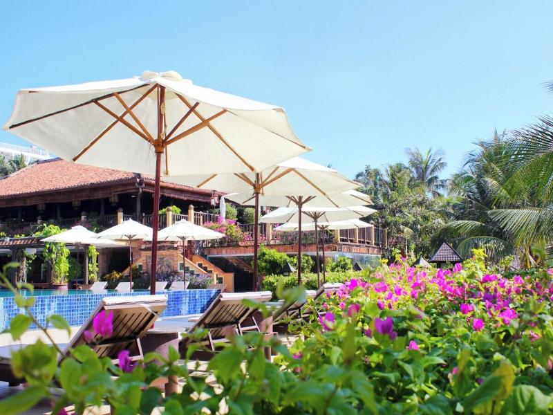 Poshanu Resort image