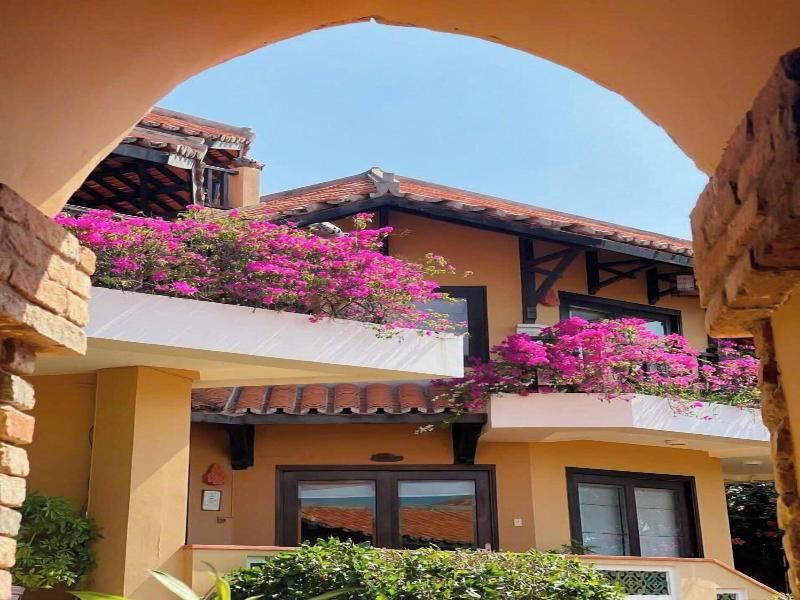 Poshanu Resort image