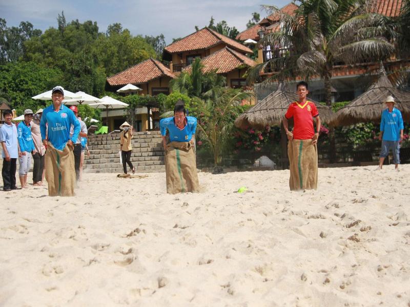 Poshanu Resort image