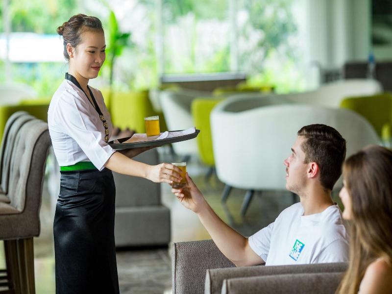 Muong Thanh Holiday Mui Ne Hotel image