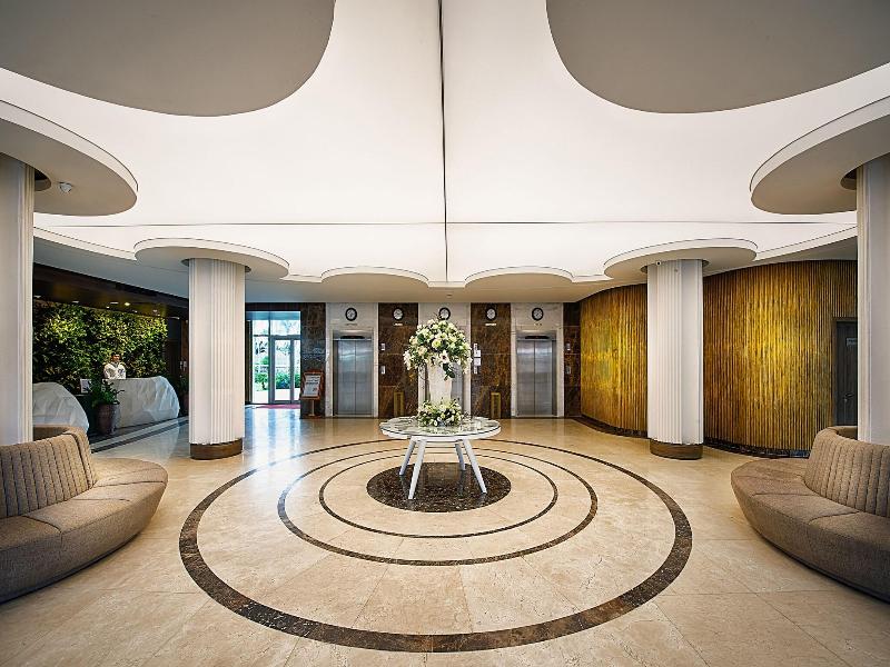 Muong Thanh Holiday Mui Ne Hotel image