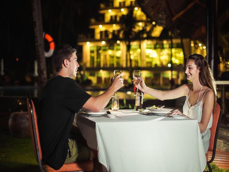 Muong Thanh Holiday Mui Ne Hotel image