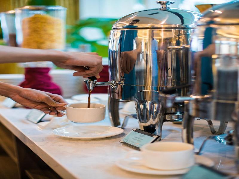 Muong Thanh Holiday Mui Ne Hotel image