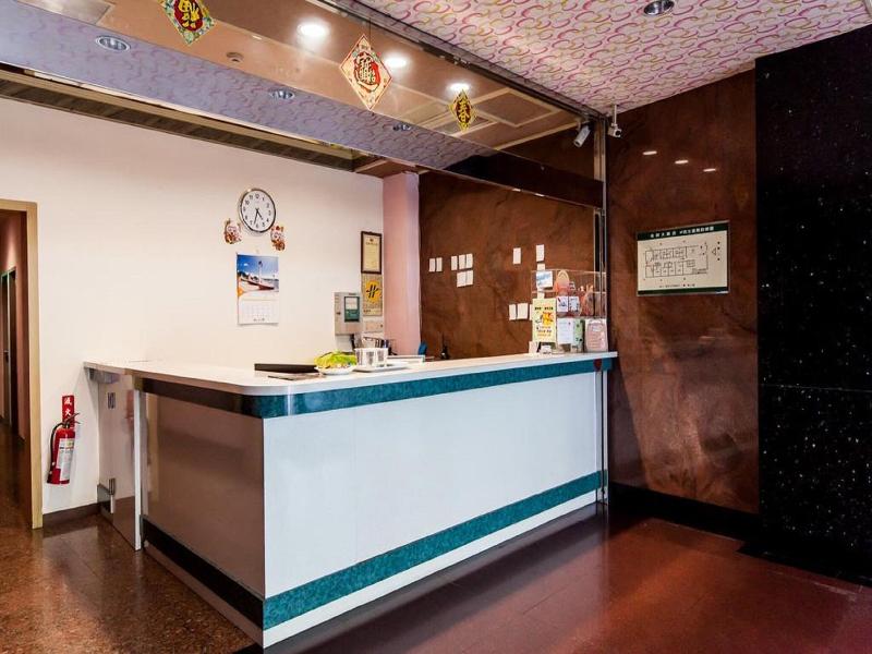 Ruei Gung Business Hotel image