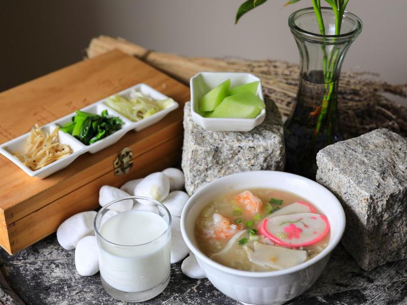 Jing Guan Hotel image