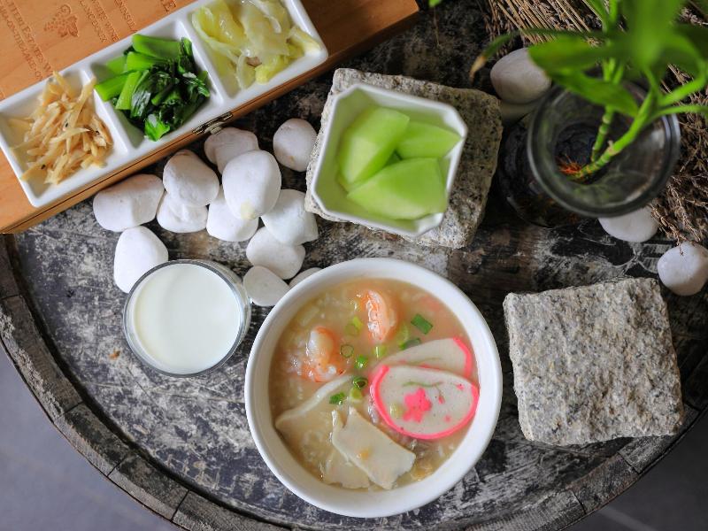 Jing Guan Hotel image