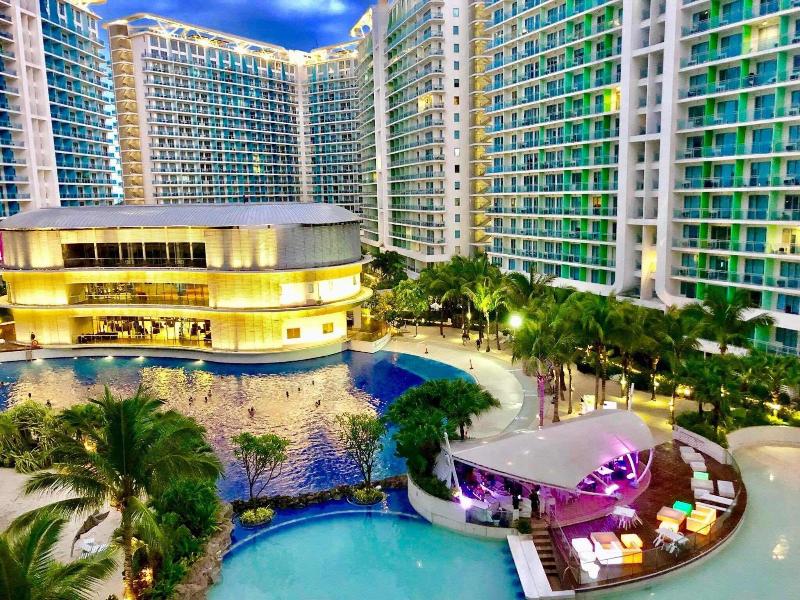 Azure Urban Resort Residences image