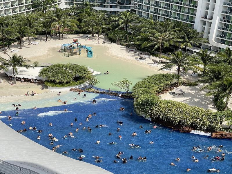 Azure Urban Resort Residences image