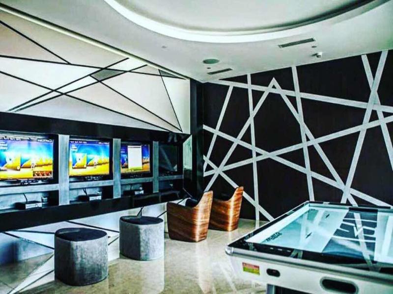 Azure Urban Resort Residences image