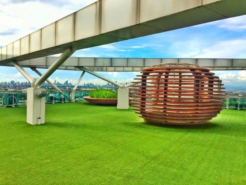 Azure Urban Resort Residences image