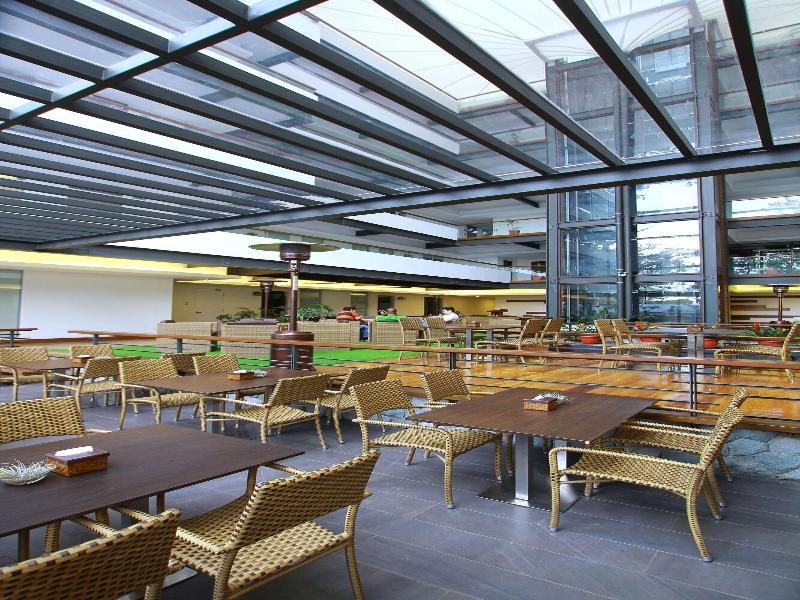 Grand Sierra Pines Hotel image