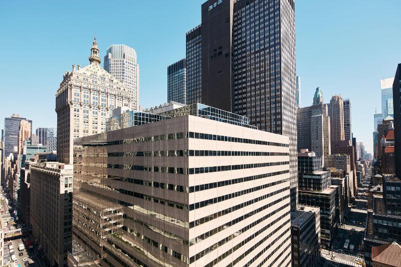 Club Quarters Grand Central image