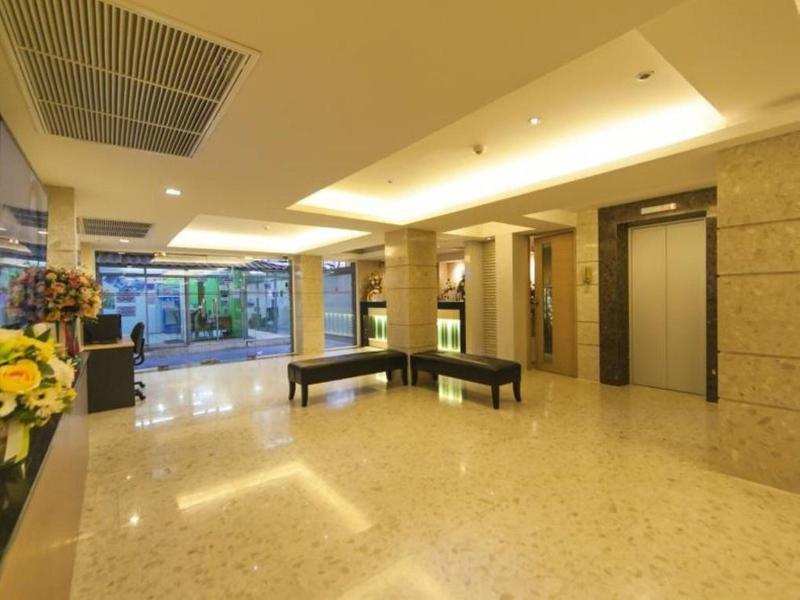 Gateway Hotel image