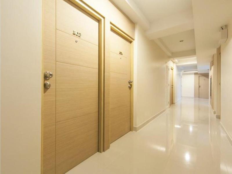 Gateway Hotel image