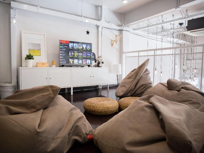 Movylodge Hostel image